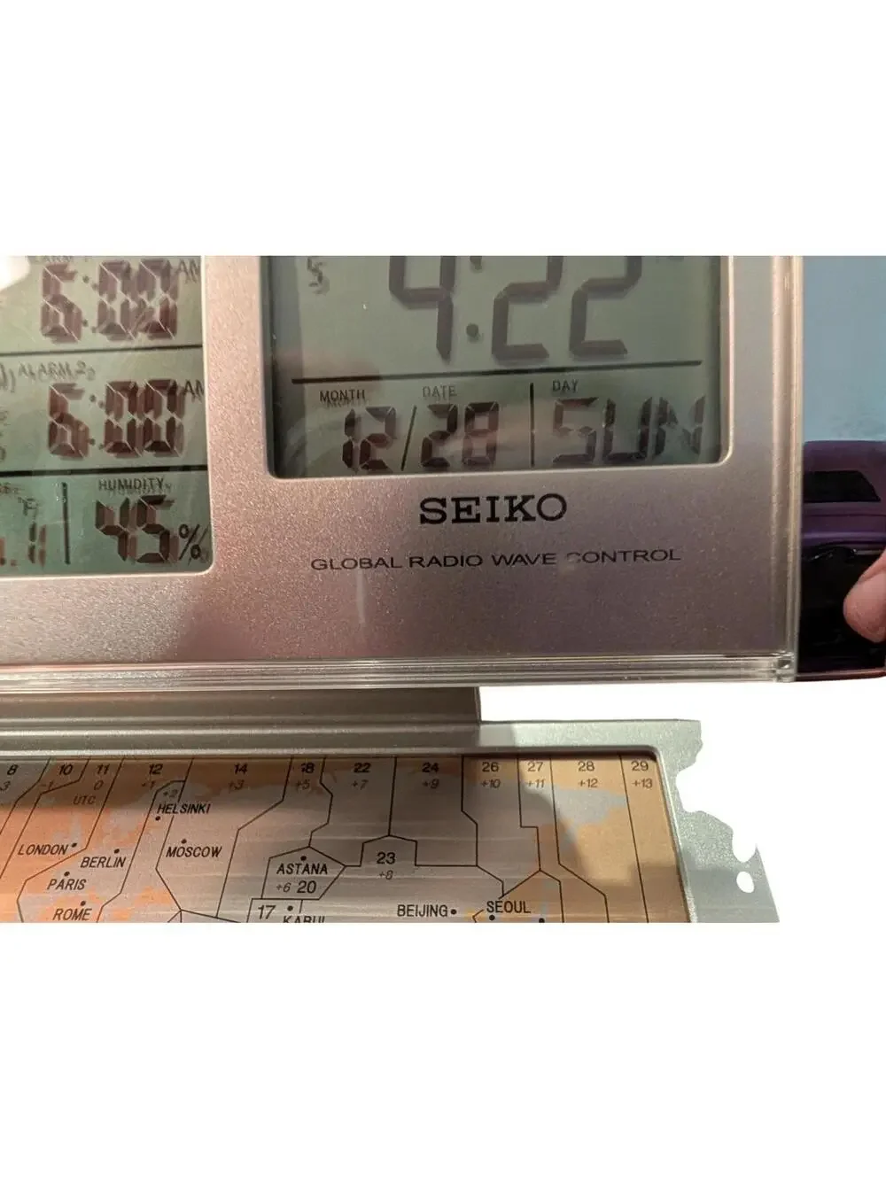 Vtg Seiko World Travel Atomic Clock QHR019SLH Touch Map